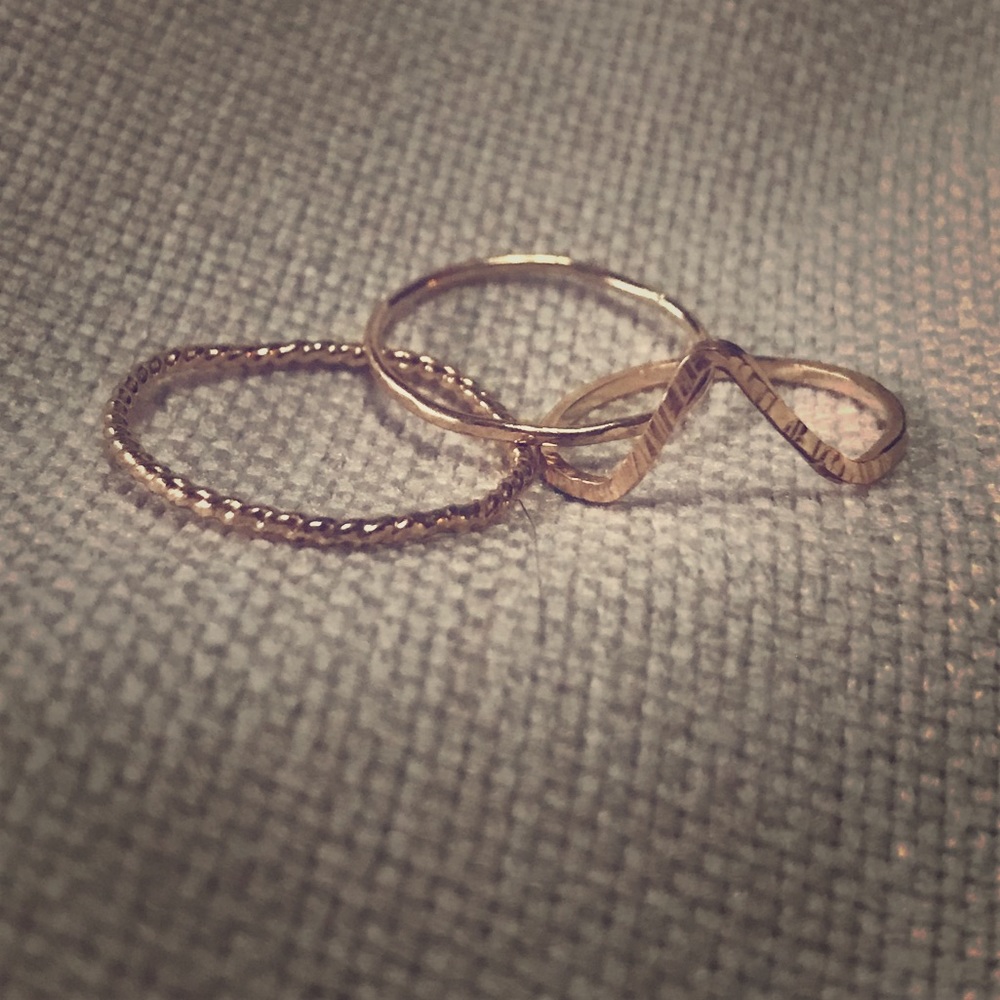 Stacking gold midi rings